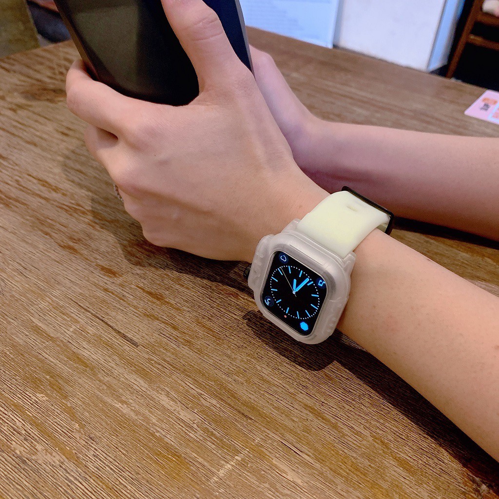 Dây Apple Watch Silicon Cao Cấp, Phong Cách Thể Thao Dành Cho Size 38mm 40mm 42mm 44mm 44mm