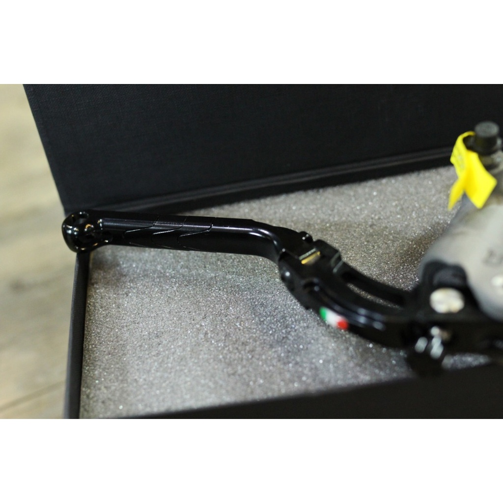 Accossato - Cùm thắng 14/15/19 siêu nhẹ tay ngắn - Home Motocycle Workshop