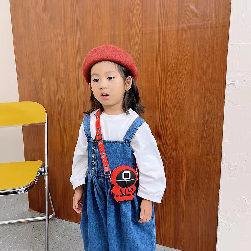 Túi đeo chéo đồ chơi ấn bong bóng giảm căng thẳng hình Squid Game bằng silicon nhiều mẫu mã độc đáo