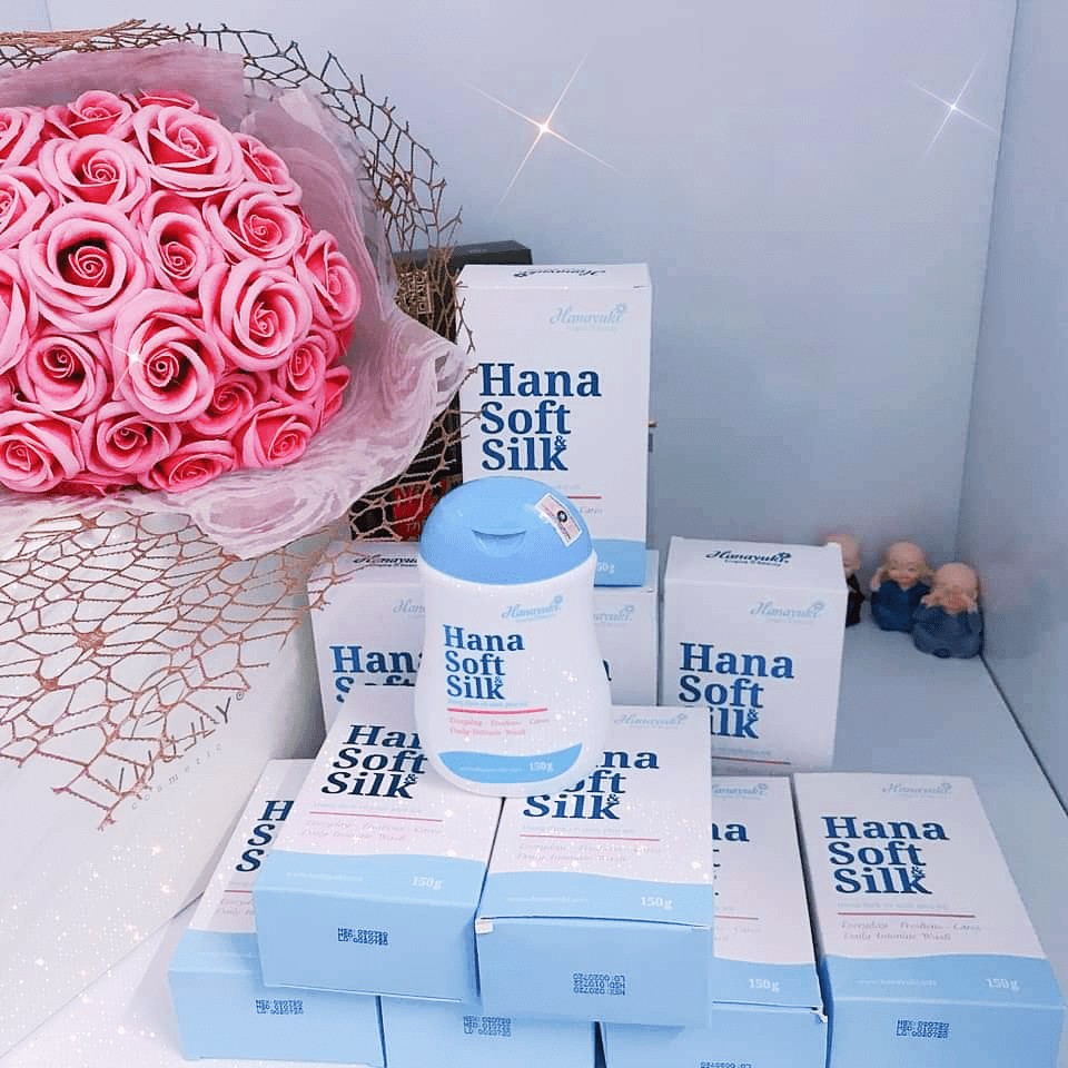 Dung Dịch Vệ Sinh Phụ Nữ HANA SOFT SILK HANAYUKI giúp cân bằng độ pH, dưỡng da, ngăn mùi, tạo độ ẩm 150ml