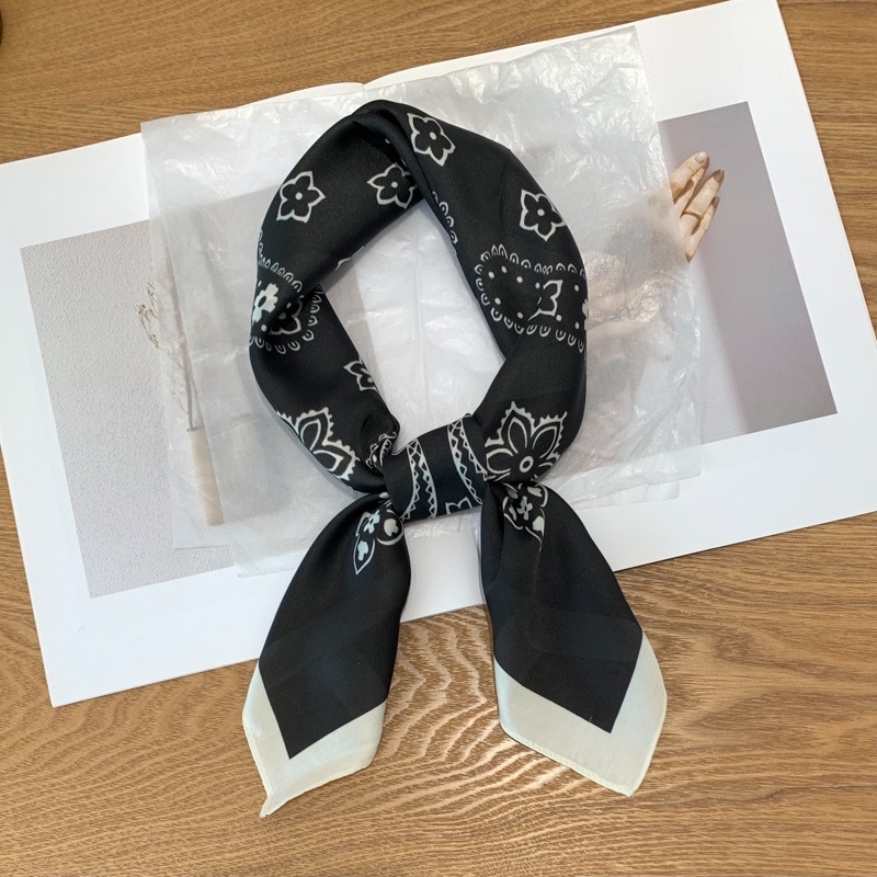 Khăn bandana lụa vuông choàng cổ turban cột áo yếm size 70cm - Maben