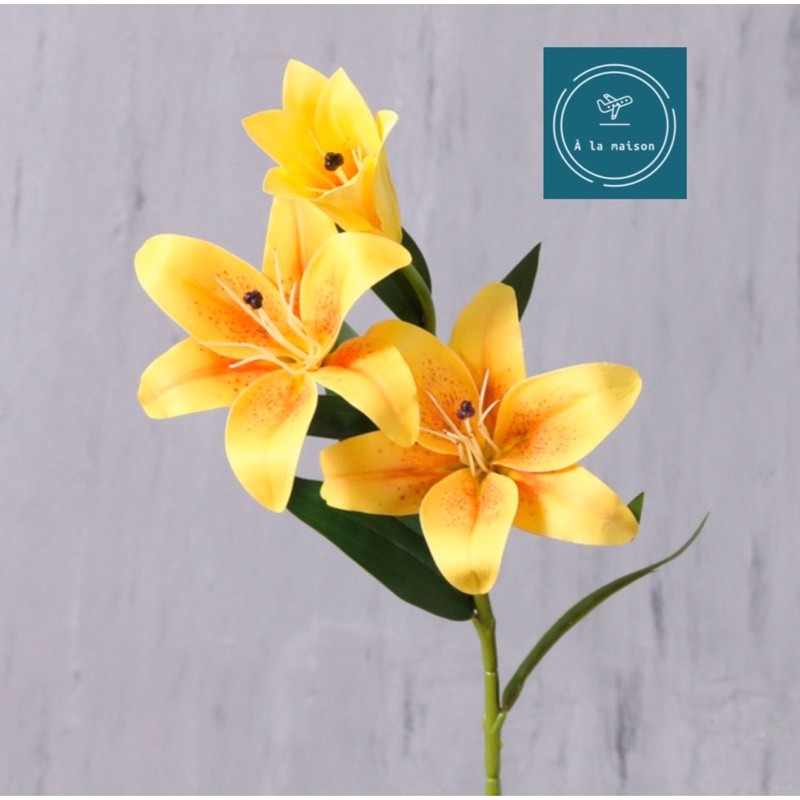 Cành hoa Lily nhân tạo cao cấp 72cm,hoa decor trang trí không gian sang trọng.