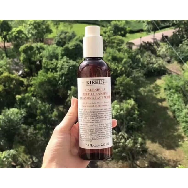 Sữa rửa mặt hoa cúc kiehl’s