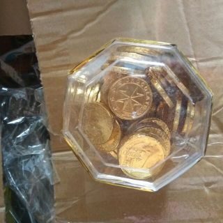 1 lọ kẹo socola đồng tiên (nhiều chiếc)