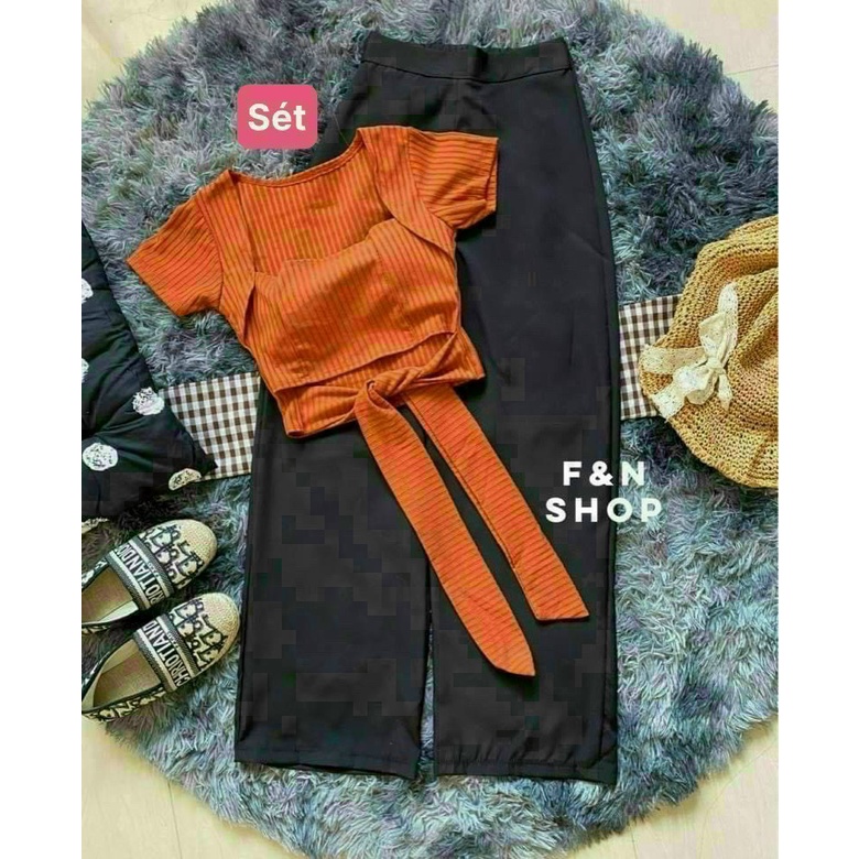 Sét bộ áo croptop cổ vuông có mút cột dây eo phối quần ống rộng hot hit