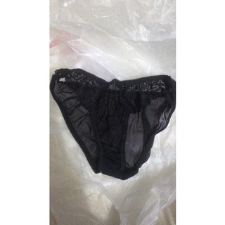 Quần lót cũ (đã qua sử dụng)