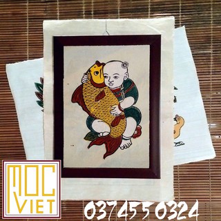 Tranh Đông Hồ Em bé ôm cá