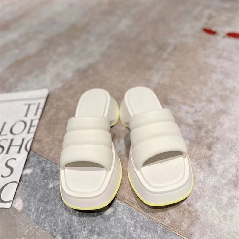 Dép Quai Ngang Đế Dày Thời Trang Dành Cho Nữ