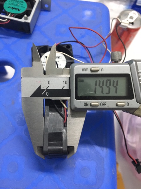 Quạt tản nhiệt mini 4cm vuông 12-24V