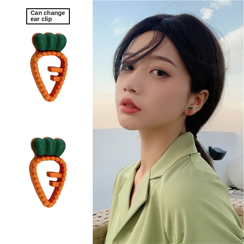 Bông Tai Hình Củ Cà Rốt Dễ Thương A0009