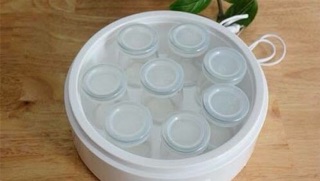 Máy làm sữa chua 8 cốc thuỷ tinh
