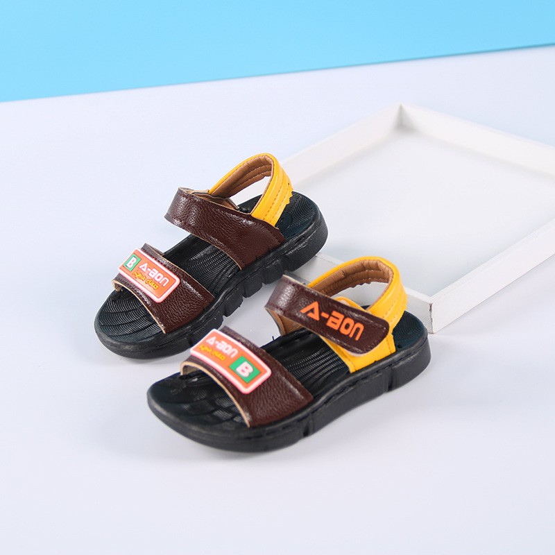 sandal bé trai size 21-25 đế mềm