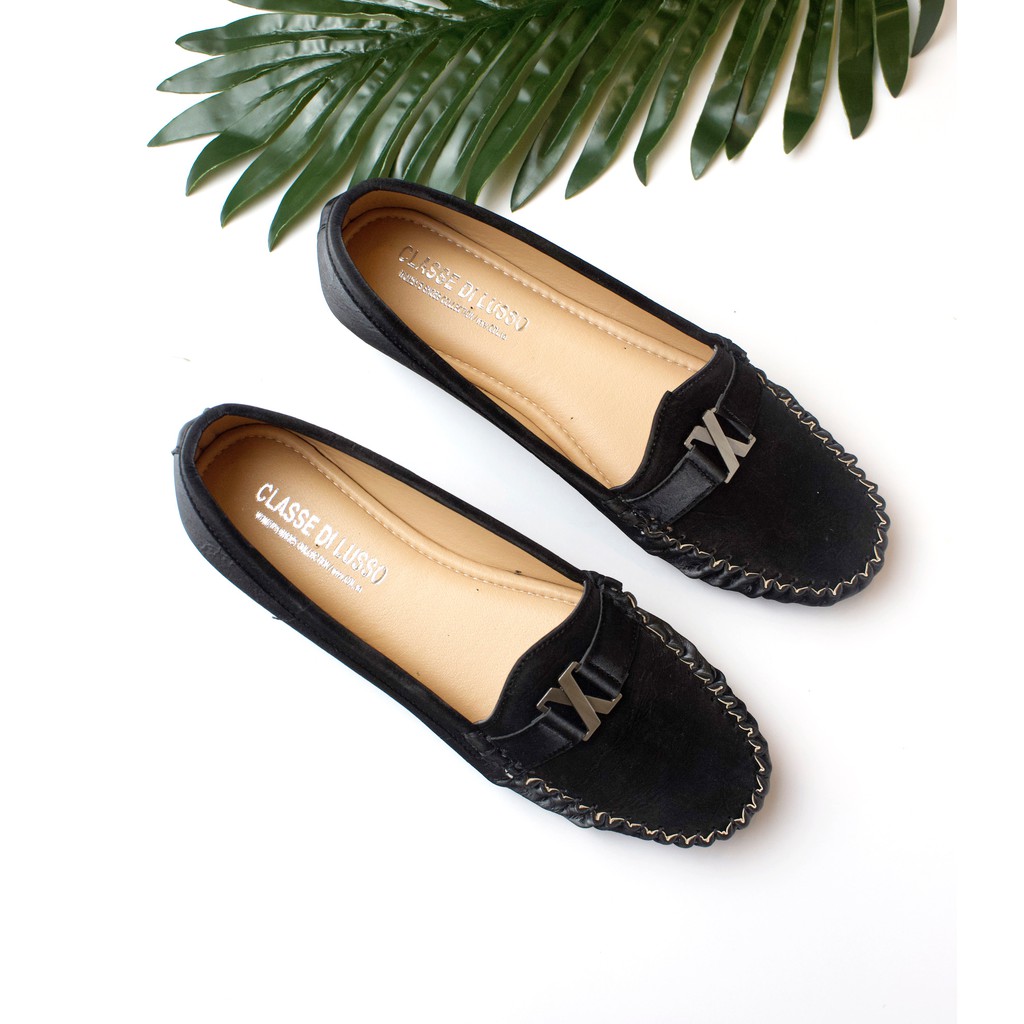 GIÀY MỌI MOCCASIN ĐEN X DA NHĂN CM002BG | BigBuy360 - bigbuy360.vn