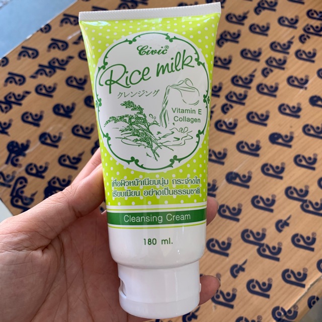 Sữa rửa mặt gạo RICE MILK Thái Lan 180ml