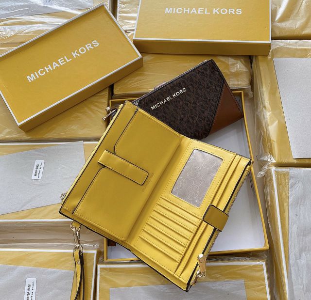 Ví dài nữ. Vid Michael kors