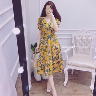 Váy đũi hoa xoè cổ tim