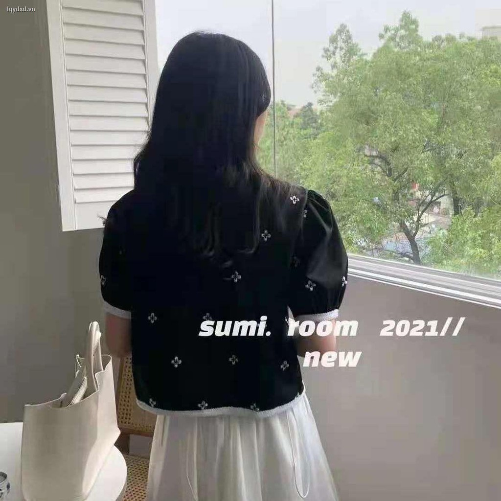 Set áo thun tay ngắn + chân váy lưng cao quyến rũ thời trang dành cho nữ