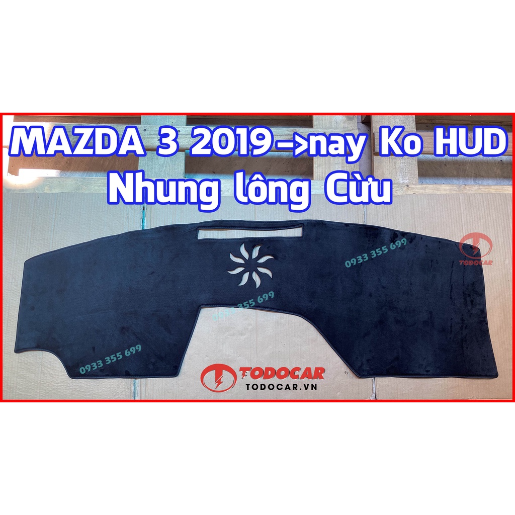 Thảm Taplo MAZDA 3 bằng Nhung lông Cừu hoặc Da vân Carbon, Da vân Gỗ