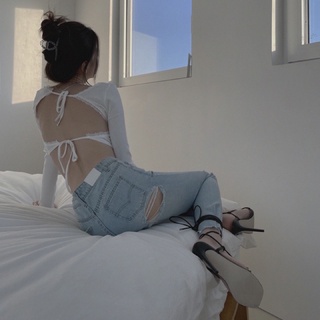 Len croptop hở lưng viền ren
