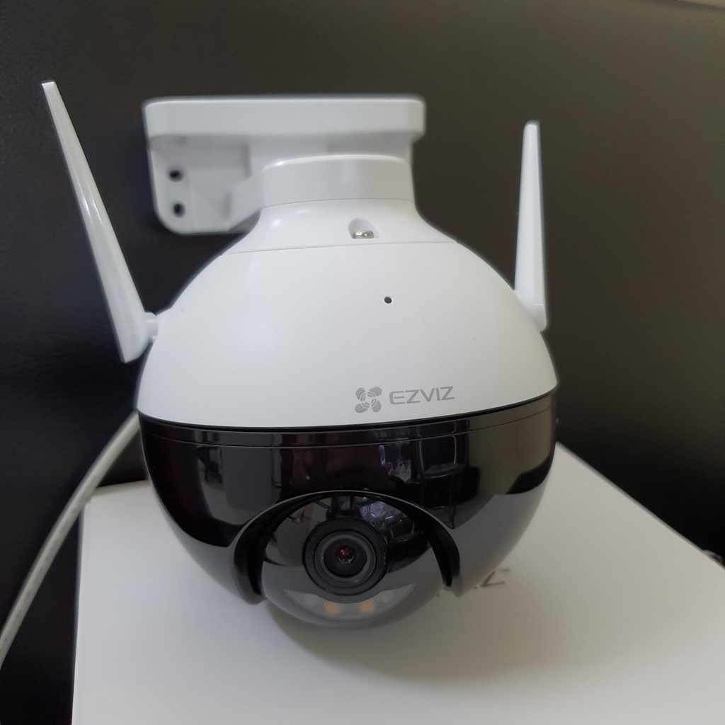 Camera Wifi Ngoài Trời Xoay 360 Ezviz C8W Siêu Nét 4MP 2K HD , Màu Đêm, AI Thông Minh, Đàm thoại 2 chiều,chuẩn nén H265