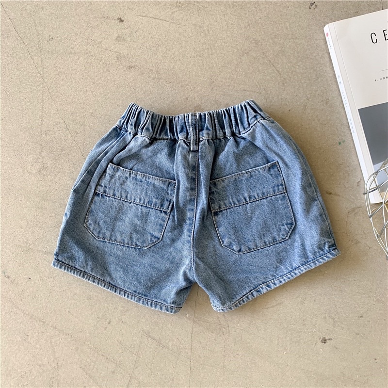 Quần short jean túi bản to sảnh điệu cho bé Q687