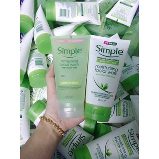 💧💧Sữa rửa mặt Simple [Giá sale] + cấp ẩm cho da khô💧💧