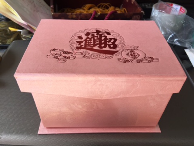 Thỏi vàng may mắn cho dịp Tết cao 6.8cm ngang 11 cm