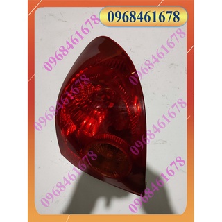 Đèn hậu altis đời 2001-2005 : miếng ngoài