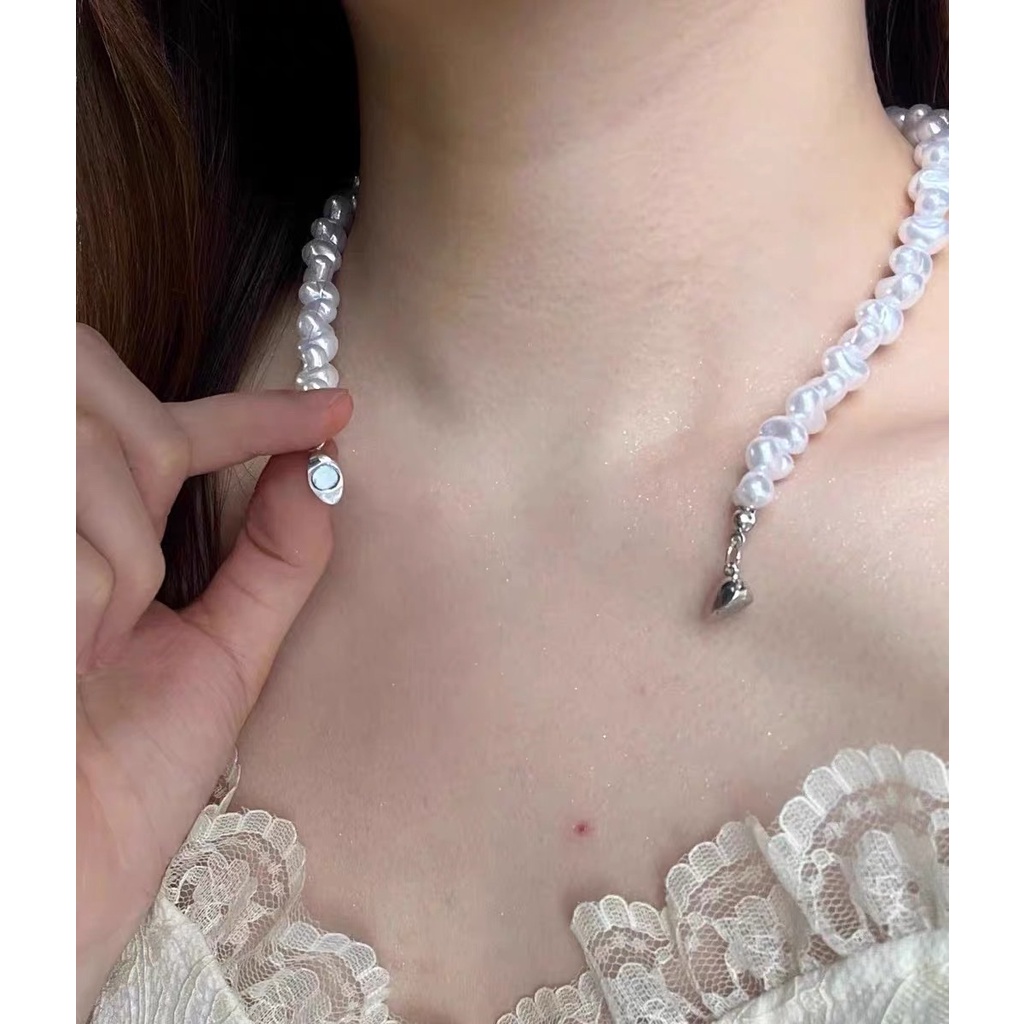 Vòng Cổ Hạt Trai Hình Trái Tim Nam Châm - Vani Store - TS000640