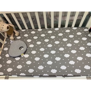 Ga đệm cũi cho bé