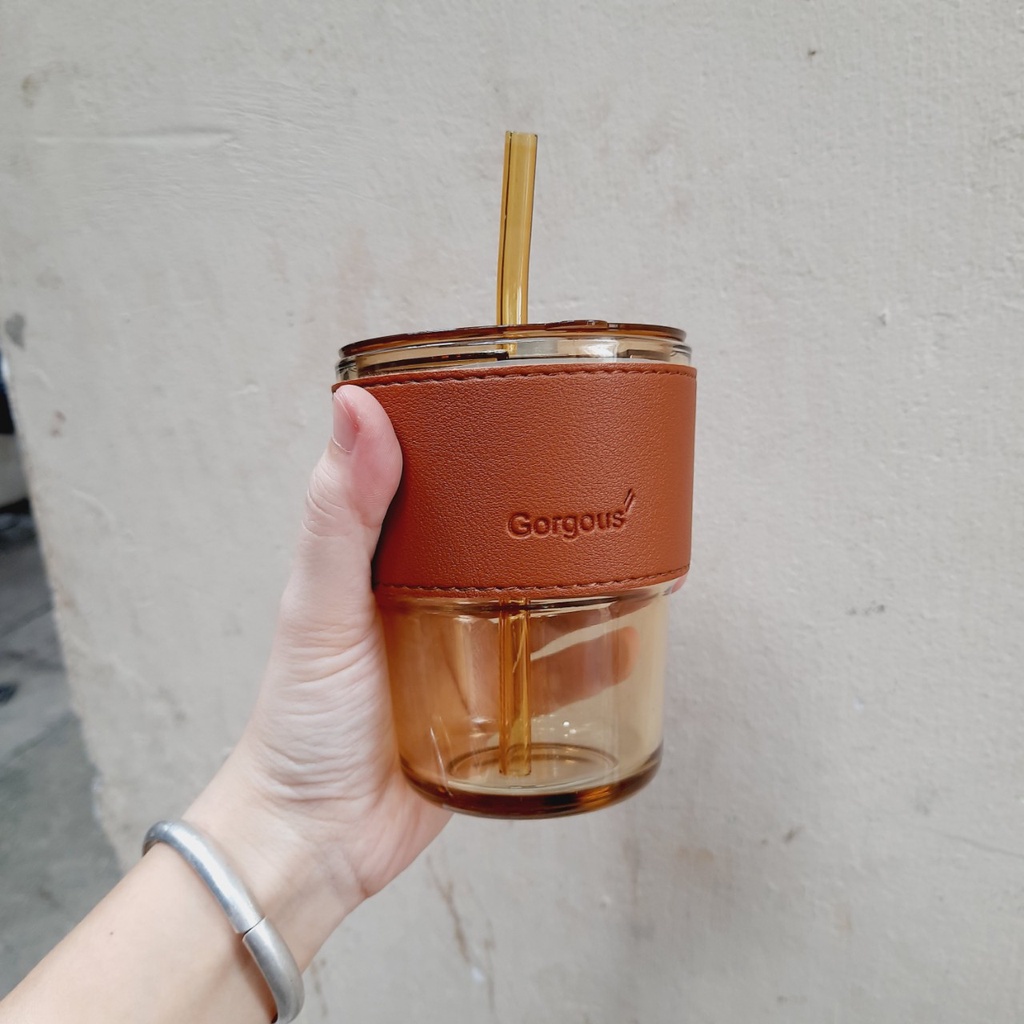 Cốc thủy tinh màu hổ phách bọc da có ống hút dùng đựng trà, cafe, đồ uống 400ml