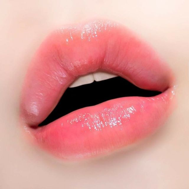 Son Dưỡng Hồng Môi LIPSCARE Thái Lan