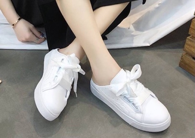 GIÀY THỂ THAO HỞ GÓT