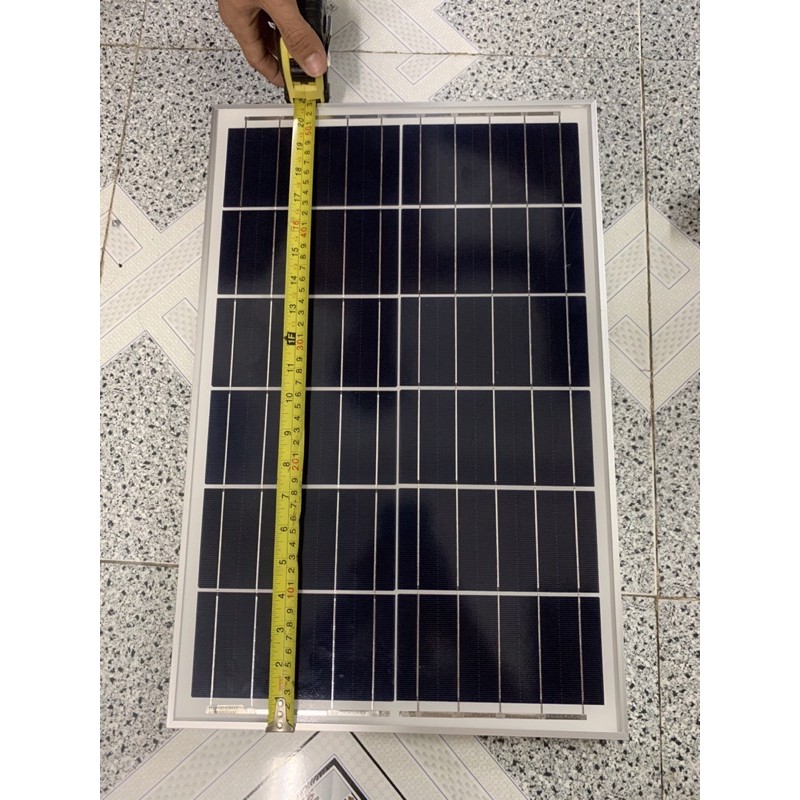 Đèn năng lượng mặt trời 3 màu ánh sáng Trắng, Vàng, Trung tính công suất 200W chuyên chiếu sáng sân vườn, công trình