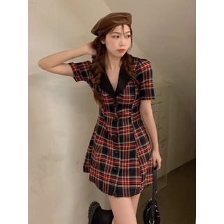 [ORDER] Đầm caro màu đỏ có cổ dáng ngắn