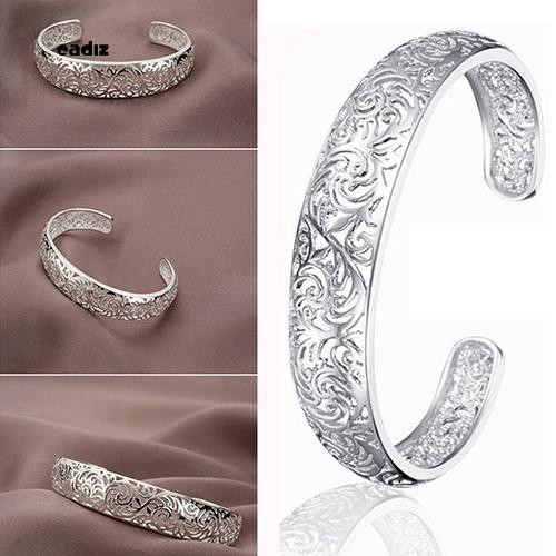 Vòng tay dạng hở bằng bạc 925 cao cấp