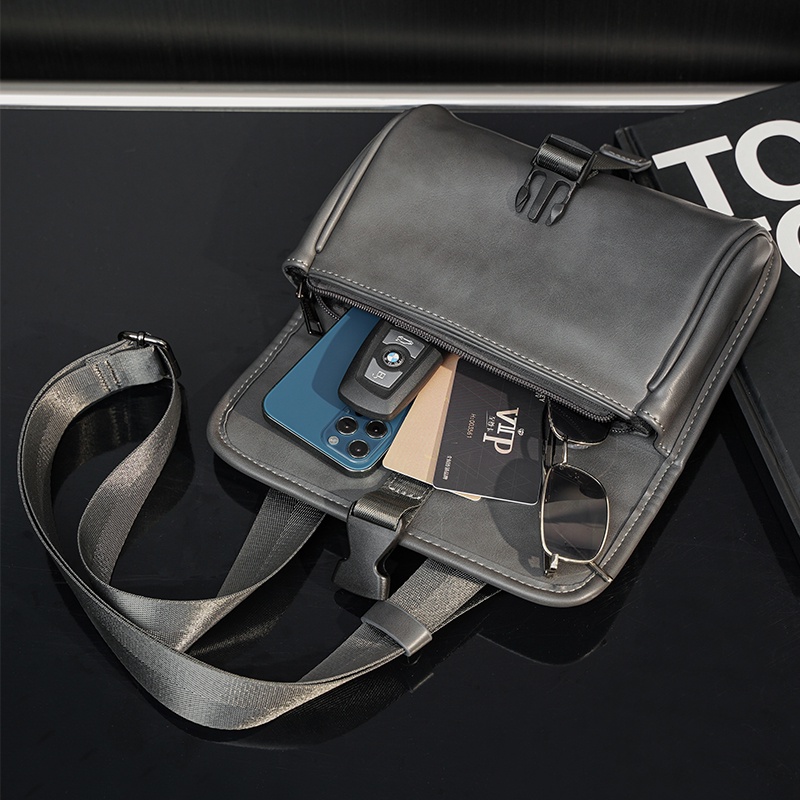 Túi Đeo Chéo Vai Bằng Da Thời Trang Trẻ Trung Dành Cho Nam