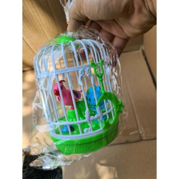 Lồng chim. Xài pin.