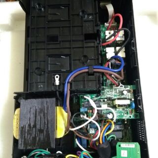 Bộ Lưu Điện UPS APC LCD-BR900GI