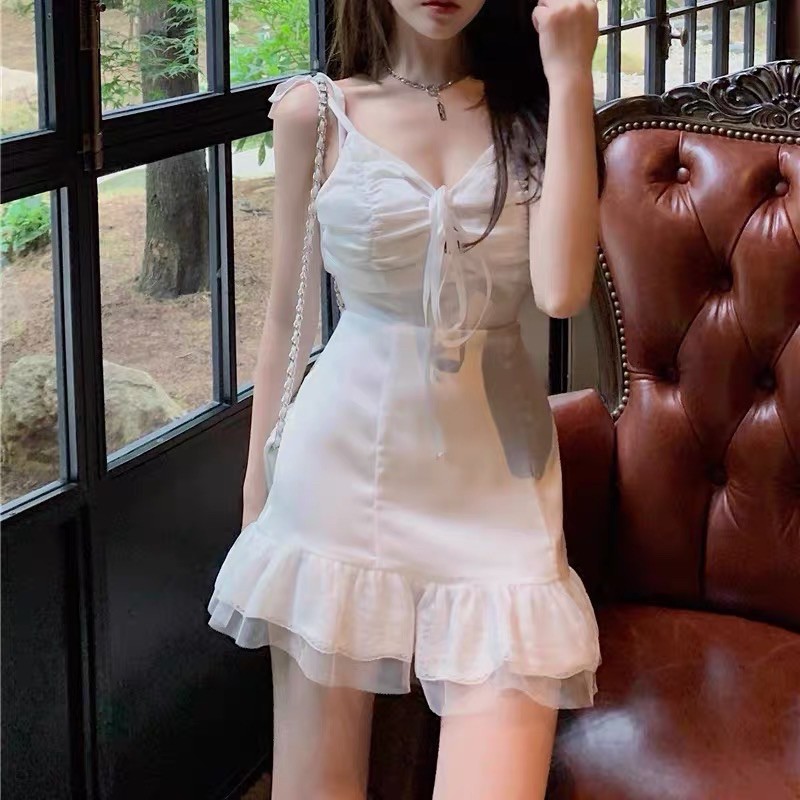 SẴN HÀNG🎀Đầm trắng hai dây ôm body trắng thắt nơ ngực đuôi cá phối ren dễ thương| Váy bánh bèo ulzzang có mút ngực