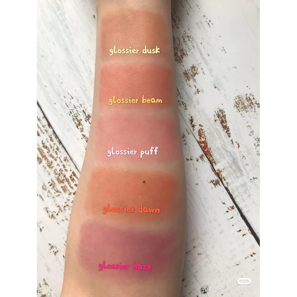 Má hồng dạng kem Glossier Cloud Paint