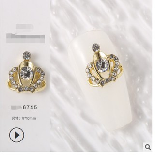 mẫu charm vương miện gắn móng tay chân 6745