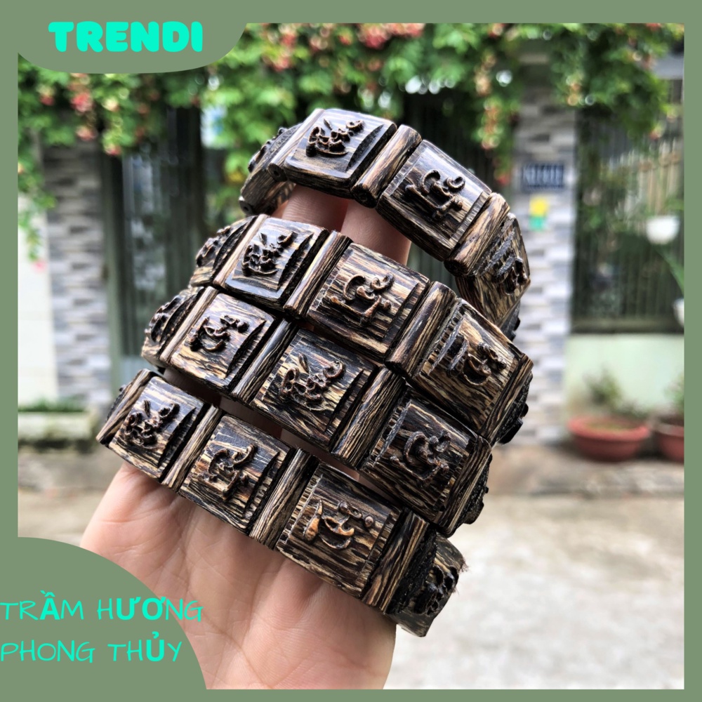Vòng Tay Trầm Hương Hạt 12 Con Giáp Sánh Chìm - Trầm Hương Tự Nhiên