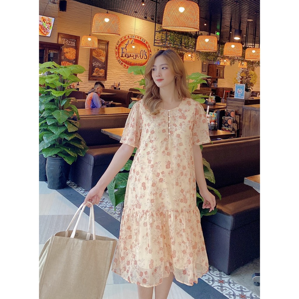 Đầm Bầu voan hoa bồng bềnh.