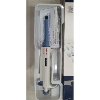 Micropipet tự động dùng trong phòng thí nghiệm dải đo 100-1000ul