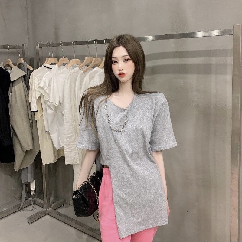 Áo Thun Tay Ngắn Dáng Rộng Màu Sắc Trơn Thiết Kế Xẻ Tà Độc Đáo