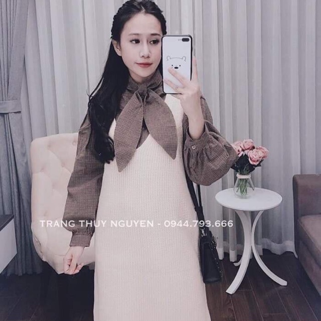 Váy len pha kẻ