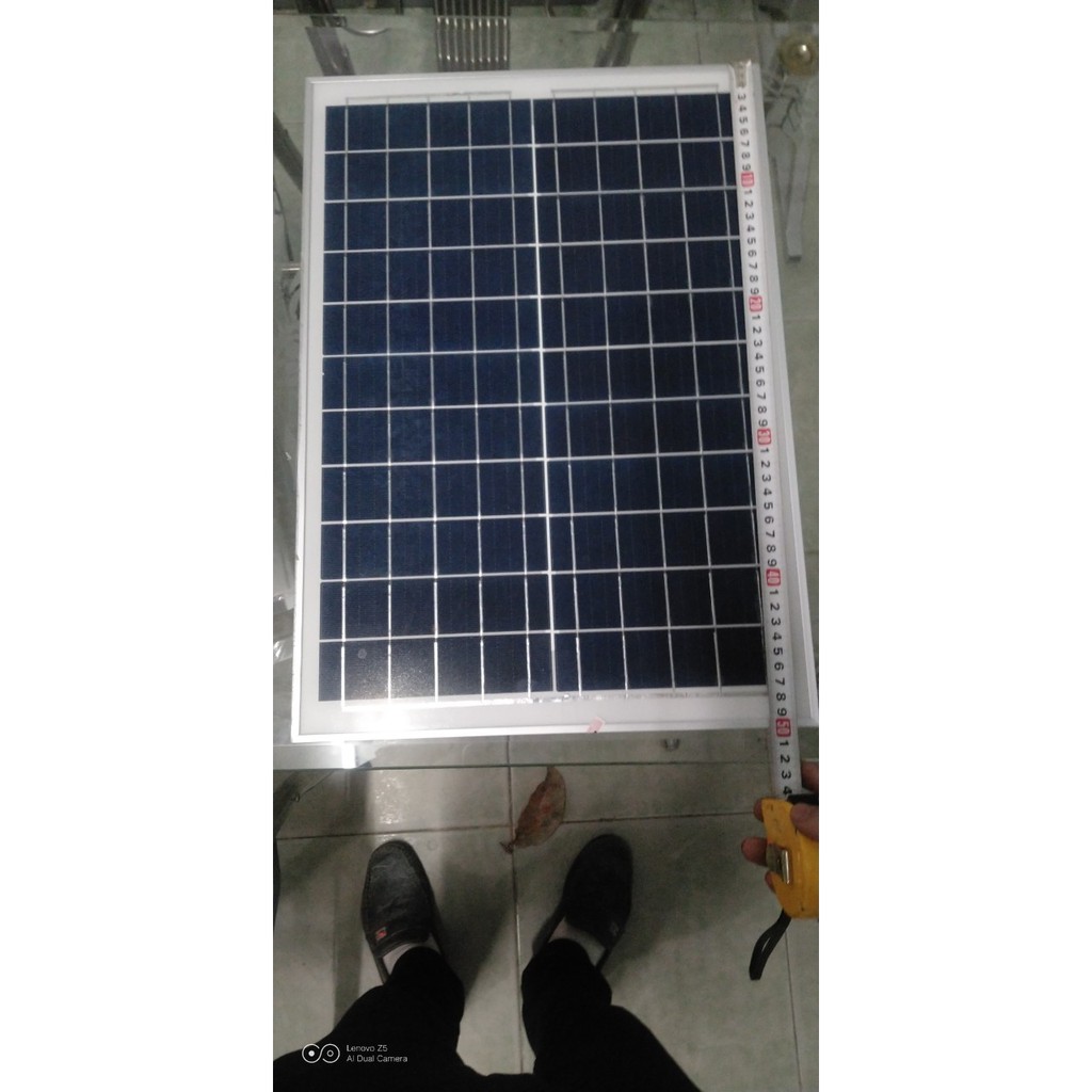 Đèn pha năng lượng mặt trời-công suất 120W