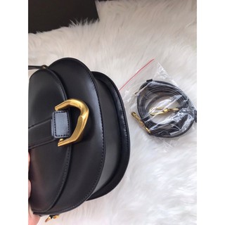 Túi móng ngựa mẫu mới