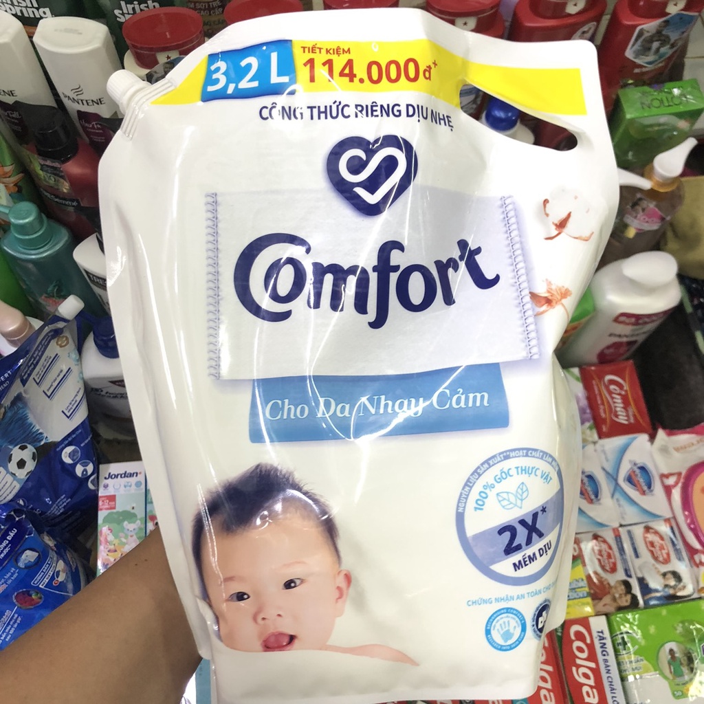 XẢ VẢI COMFORT EM BÉ HƯƠNG PHẤN 3200ML